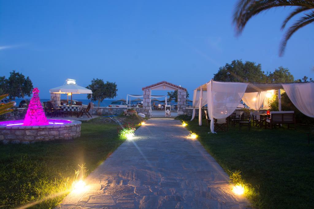 Aparthotel Land Of Gods à Gythio Extérieur photo