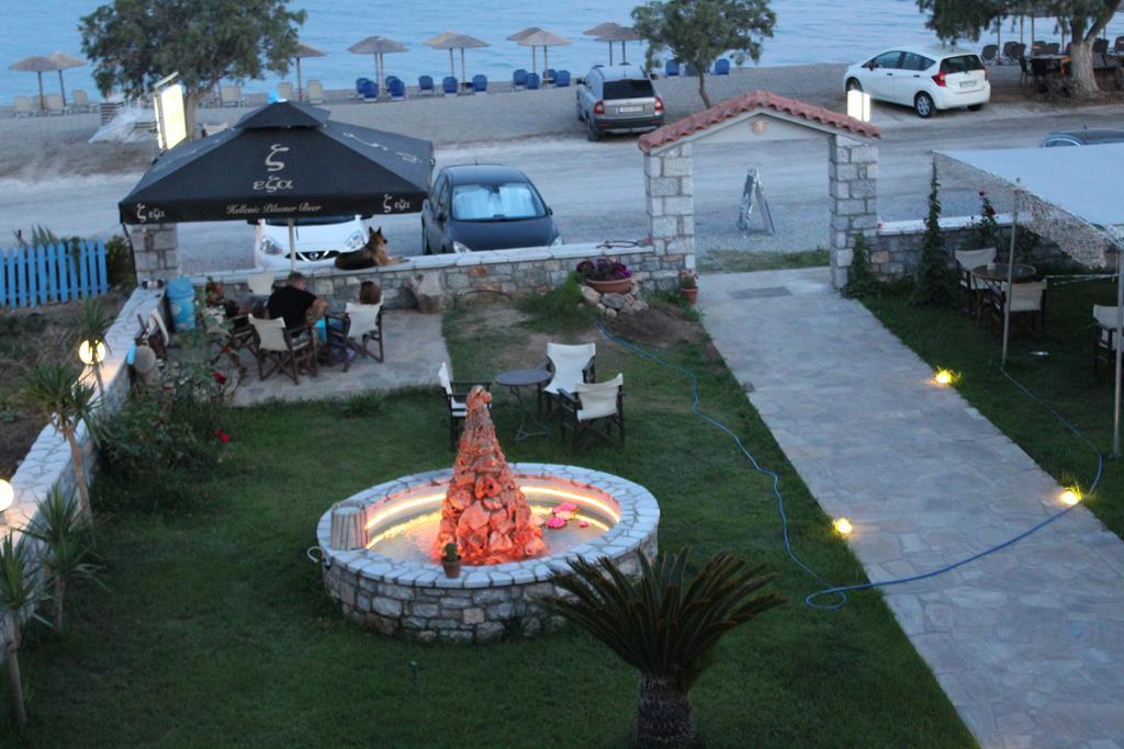 Aparthotel Land Of Gods à Gythio Extérieur photo